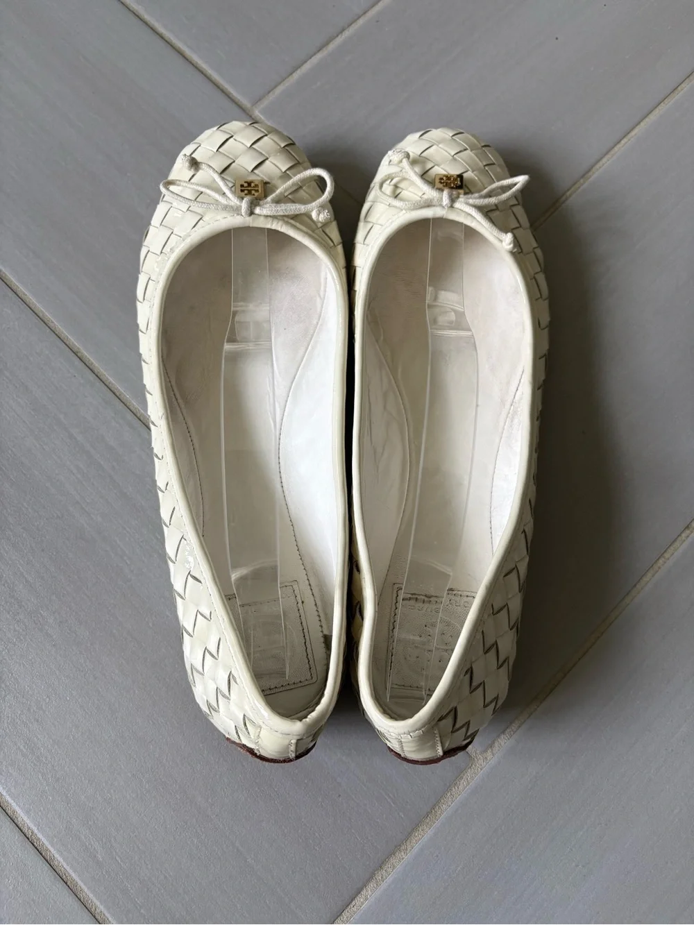 Tory Burch Prescott Woven Patent Leather Ballet Flats with Gold Logo